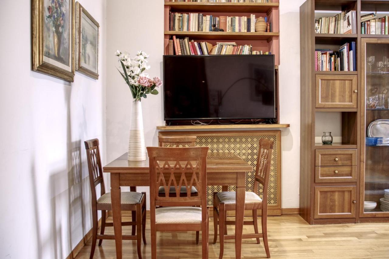 Grandma'S House Apartment Firenze Bagian luar foto